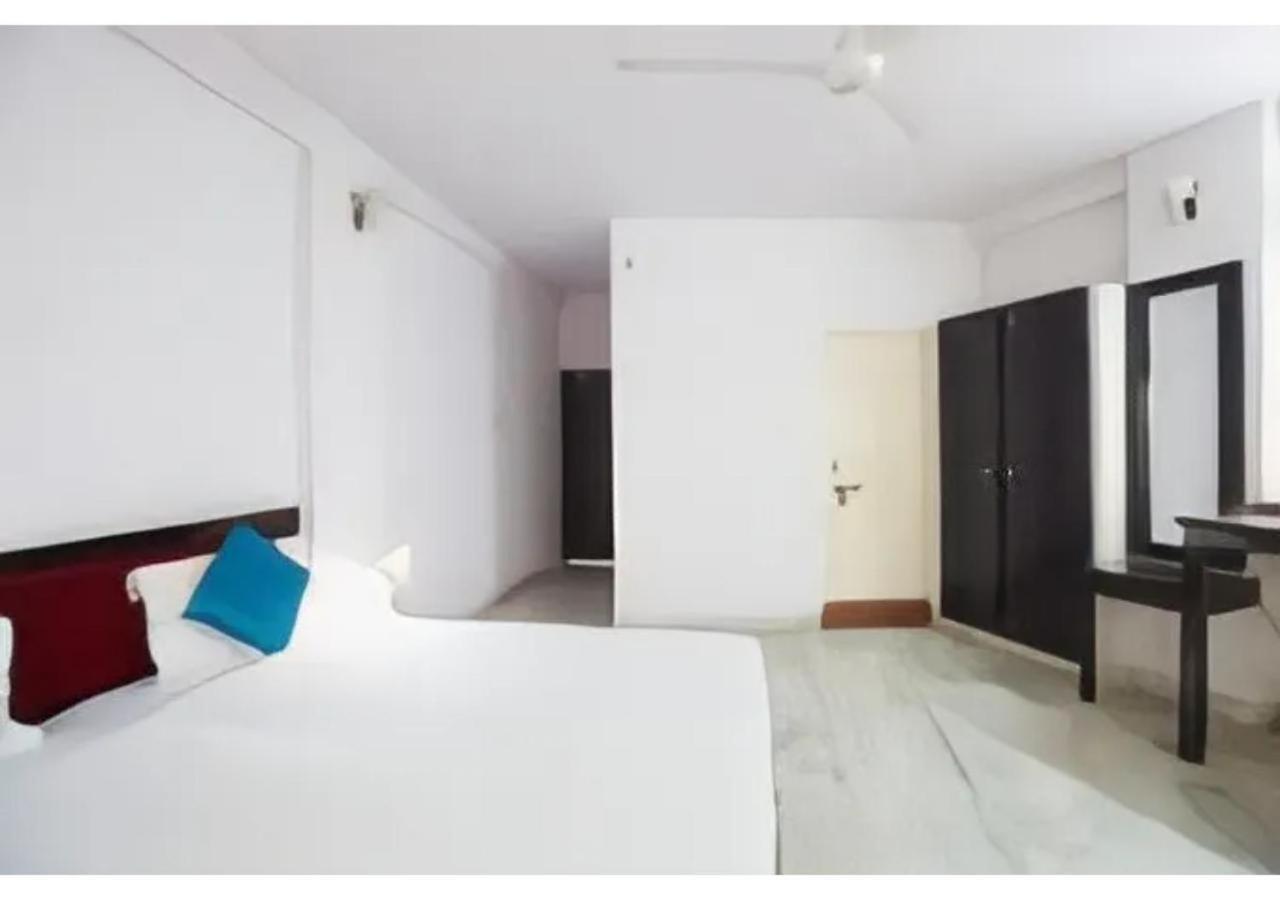 Wood Sinhagad Resort *