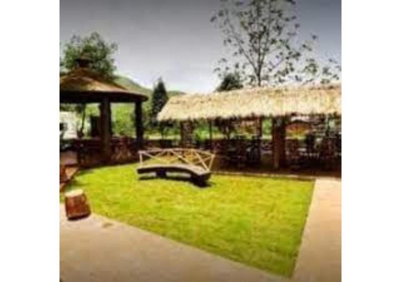 Wood Sinhagad Resort *